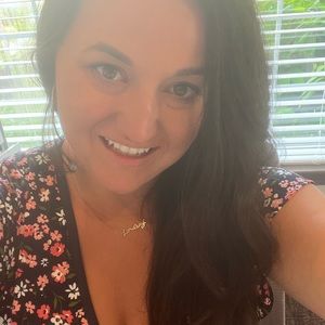 Meet your Posher, Lindsay